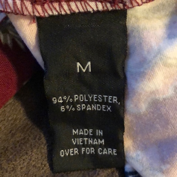 Burgundy long sleeve floral top - Picture 8 of 9